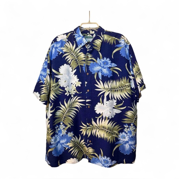 Cubavera Other - Cubavera Navy and Blue Tropical Print Shirt
